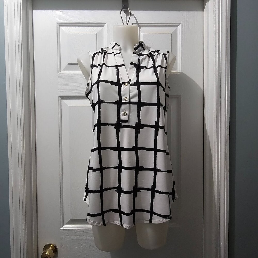 Perception Concept Sleeveless Grid Blouse – Black & White Print, Button Front